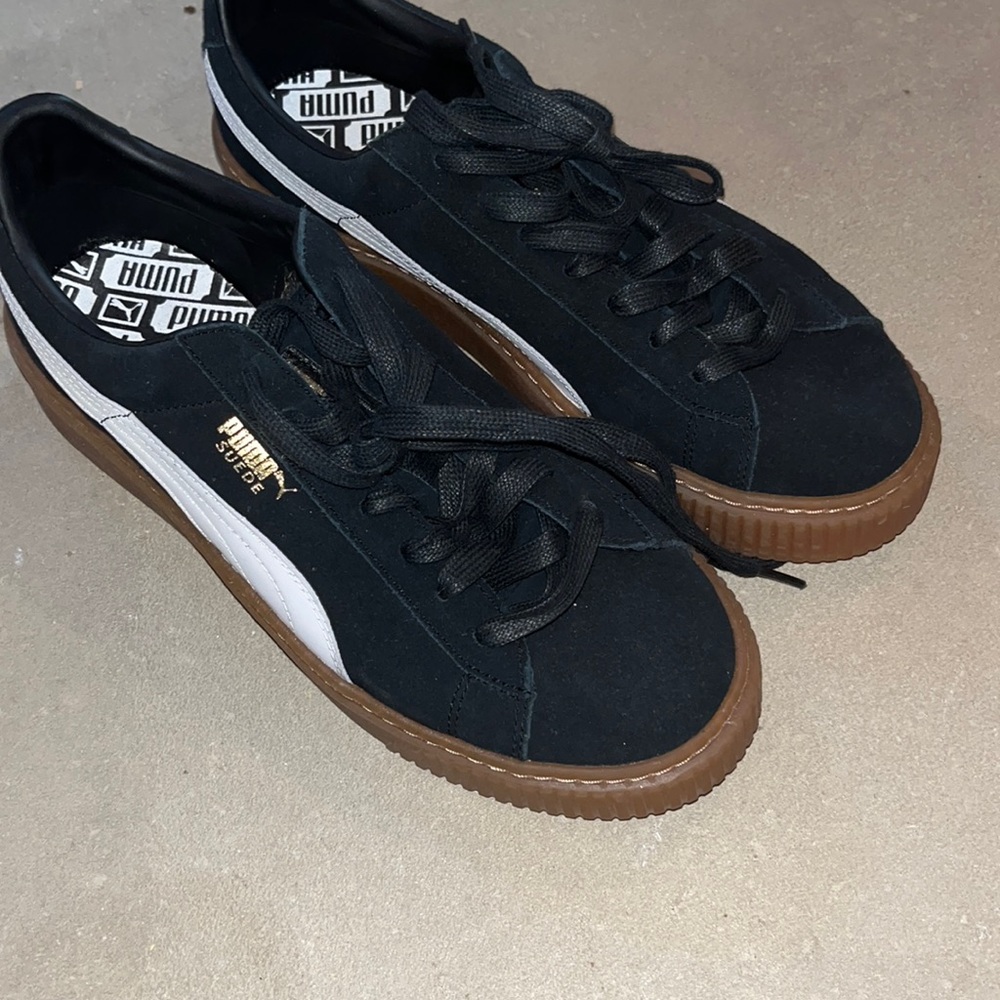 Puma Suede Sneakers